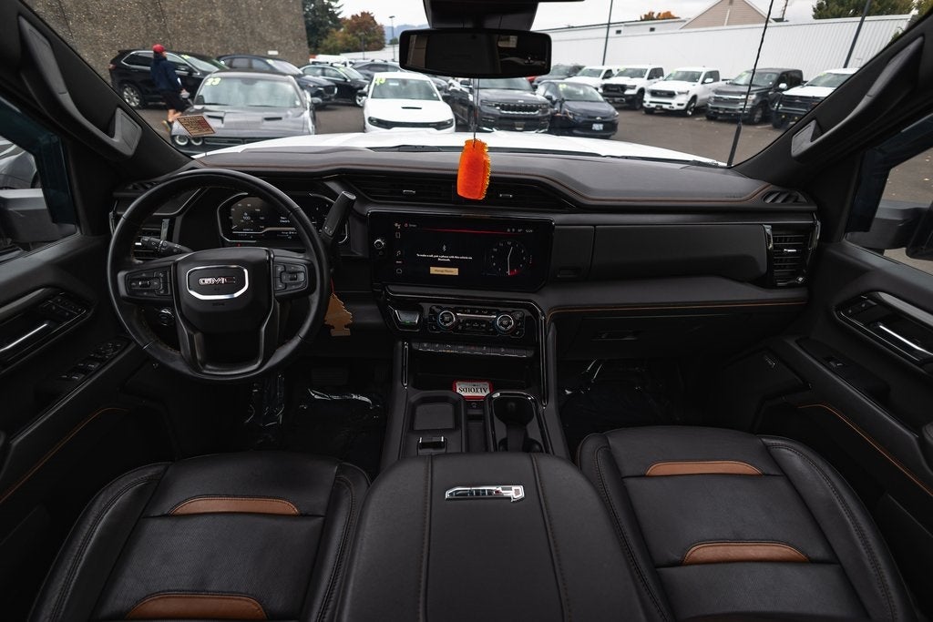 2024 GMC Sierra 2500HD 4WD Crew Cab Standard Bed AT4