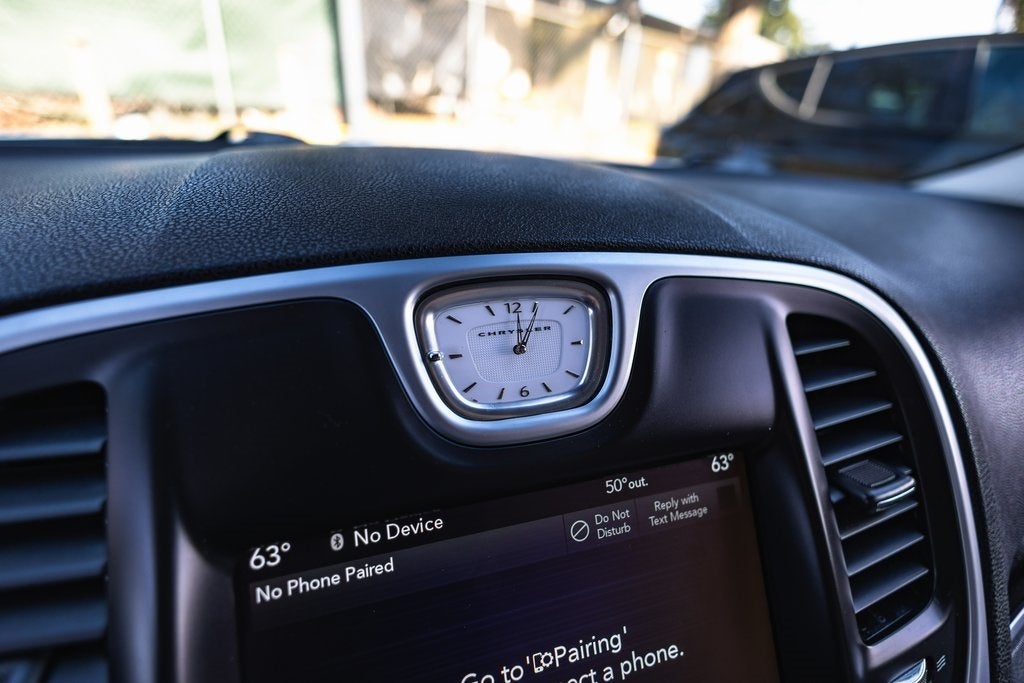 2023 Chrysler 300 Touring AWD