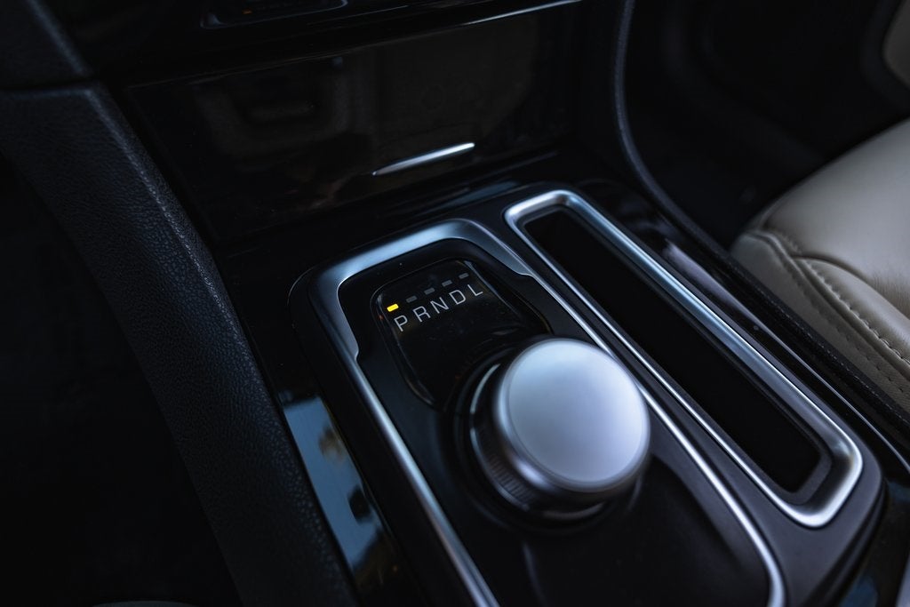 2023 Chrysler 300 Touring AWD