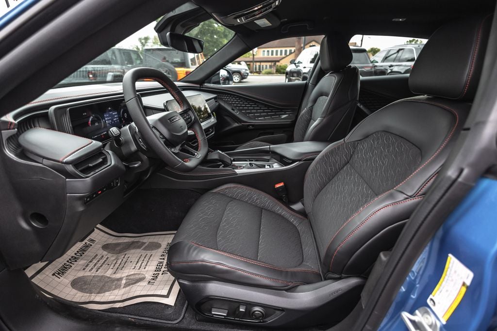 2027 Dodge Charger CHARGER SCAT PACK 4-DOOR AWD