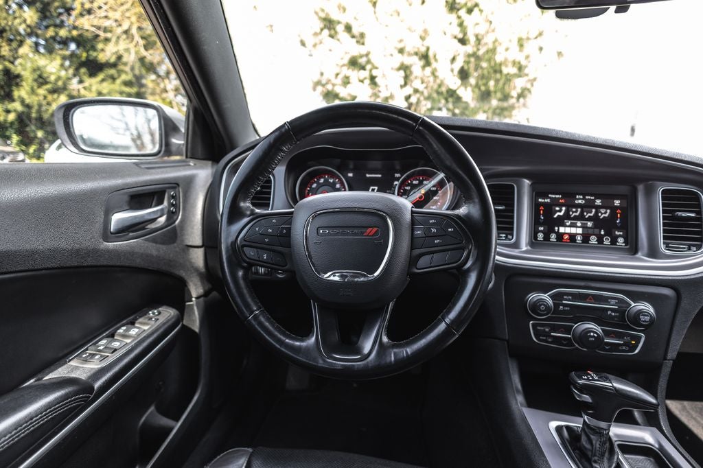 2022 Dodge Charger SXT RWD