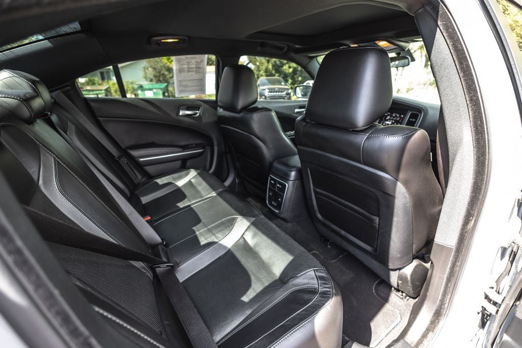 2022 Dodge Charger SXT RWD