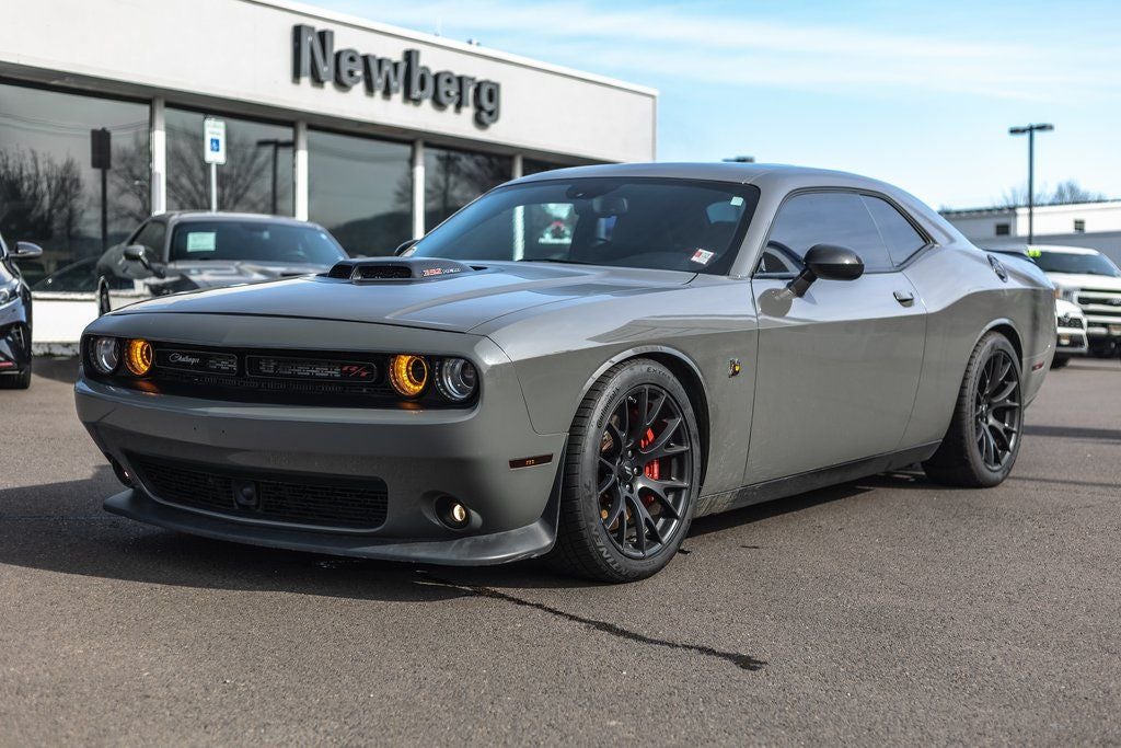 2018 Dodge Challenger 392 Hemi Scat Pack Shaker
