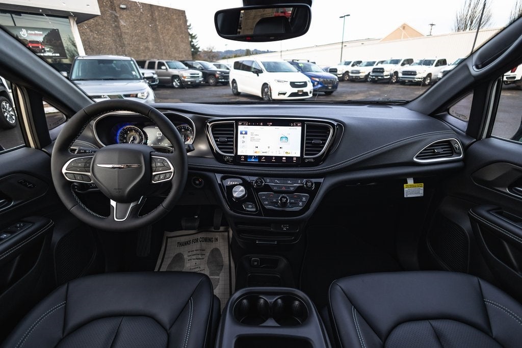 2026 Chrysler Pacifica PACIFICA SELECT