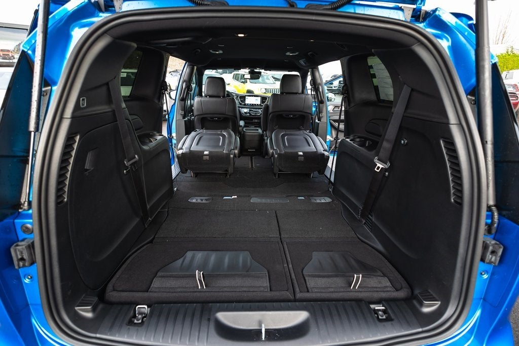 2026 Chrysler Pacifica PACIFICA SELECT AWD