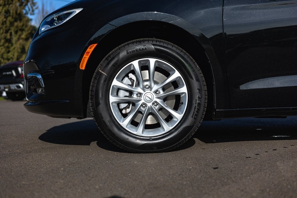 2026 Chrysler Pacifica PACIFICA SELECT AWD