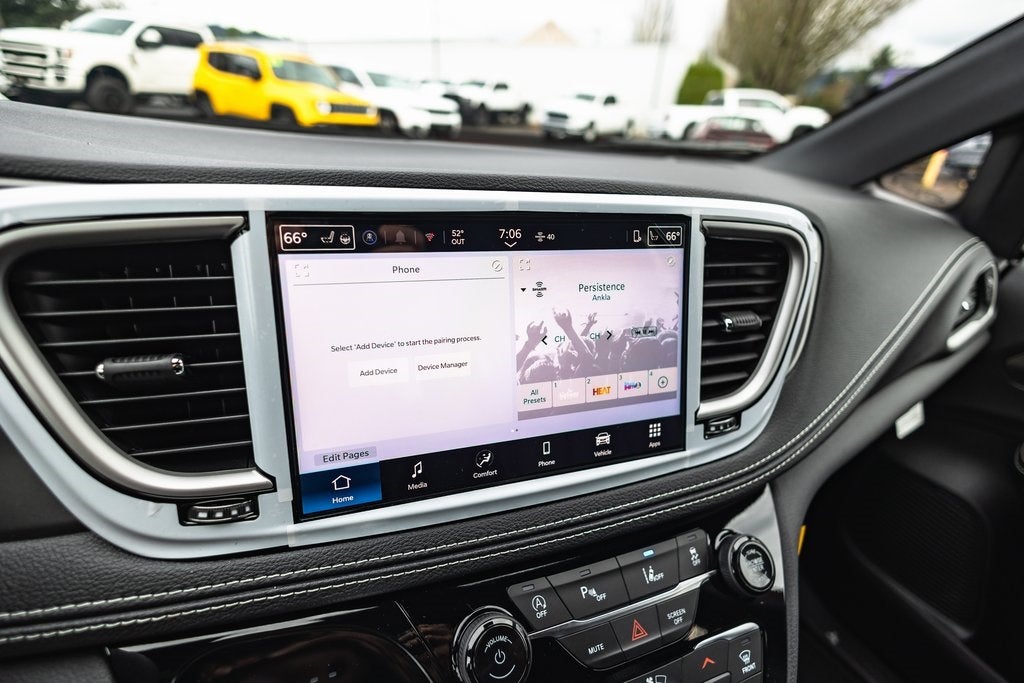 2026 Chrysler Pacifica PACIFICA SELECT AWD