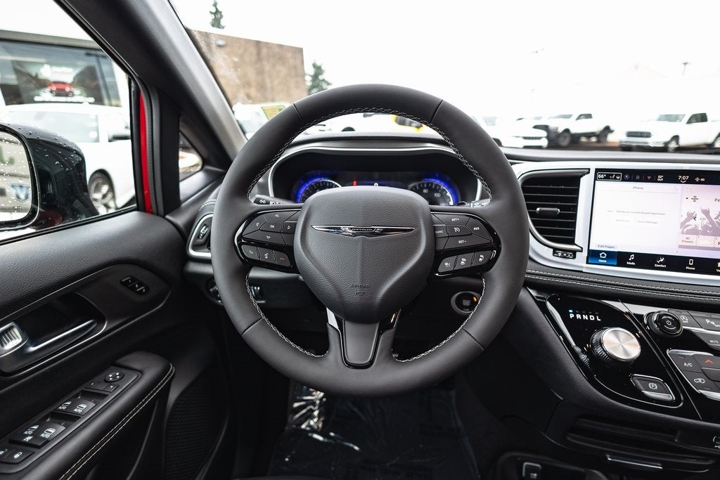 2026 Chrysler Pacifica PACIFICA SELECT AWD