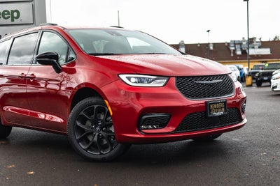 2026 Chrysler Pacifica PACIFICA SELECT AWD