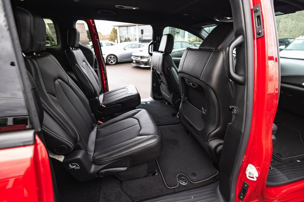 2026 Chrysler Pacifica PACIFICA SELECT AWD