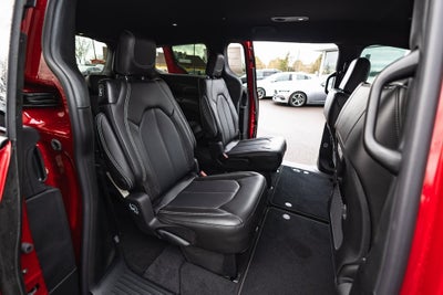2026 Chrysler Pacifica PACIFICA SELECT AWD
