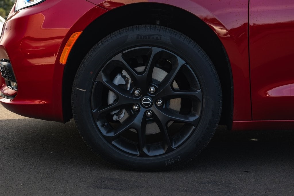 2026 Chrysler Pacifica PACIFICA SELECT AWD