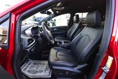 2026 Chrysler Pacifica PACIFICA SELECT AWD