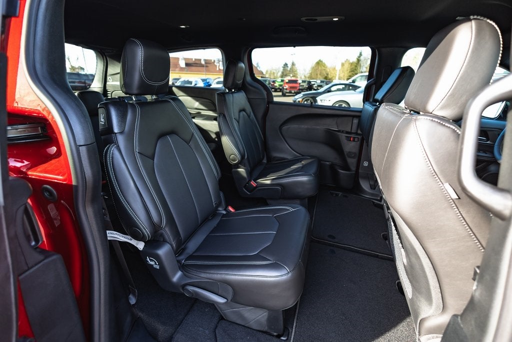 2026 Chrysler Pacifica PACIFICA SELECT AWD