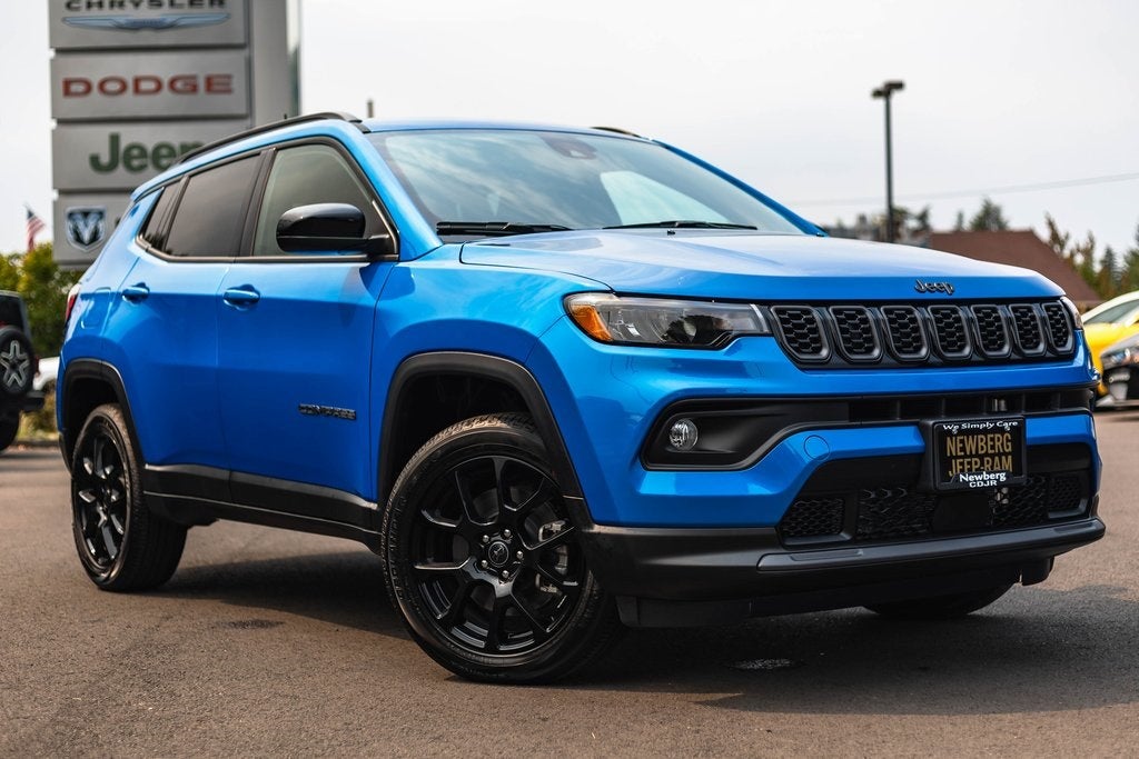 2025 Jeep Compass COMPASS LATITUDE 4X4