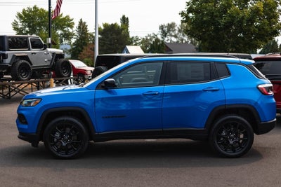 2025 Jeep Compass COMPASS LATITUDE 4X4