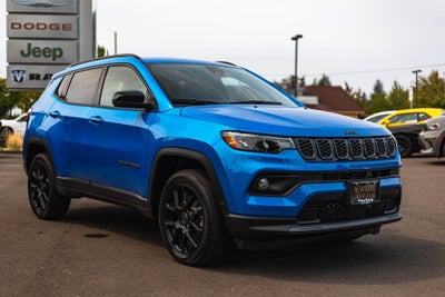 2025 Jeep Compass COMPASS LATITUDE 4X4