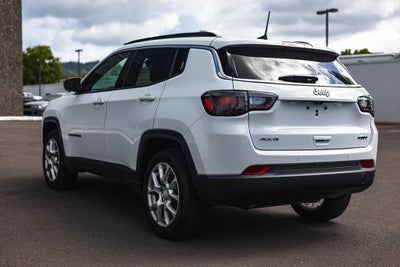 2024 Jeep Compass COMPASS LATITUDE LUX 4X4