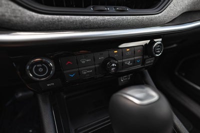 2024 Jeep Compass COMPASS LATITUDE LUX 4X4