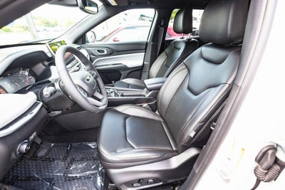 2024 Jeep Compass COMPASS LATITUDE LUX 4X4