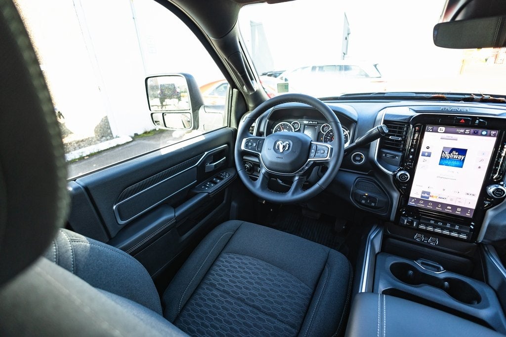 2026 RAM Ram 3500 RAM 3500 BIG HORN CREW CAB 4X4 6'4' BOX