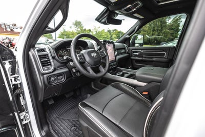 2025 RAM 3500 Laramie Crew Cab 4x4 6'4' Box