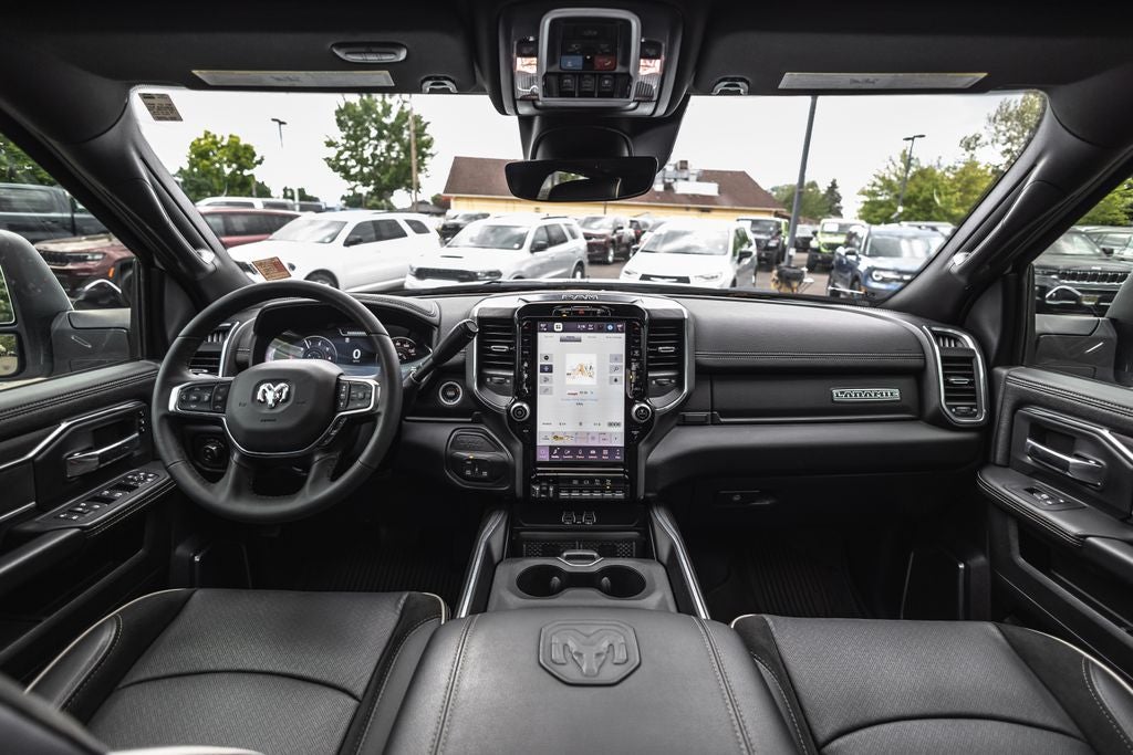 2025 RAM 3500 Laramie Crew Cab 4x4 6'4' Box