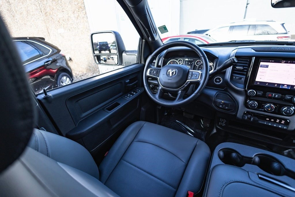 2026 RAM Ram 3500 RAM 3500 TRADESMAN CREW CAB 4X4 8' BOX