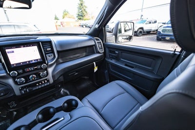 2026 RAM Ram 3500 RAM 3500 TRADESMAN CREW CAB 4X4 8' BOX