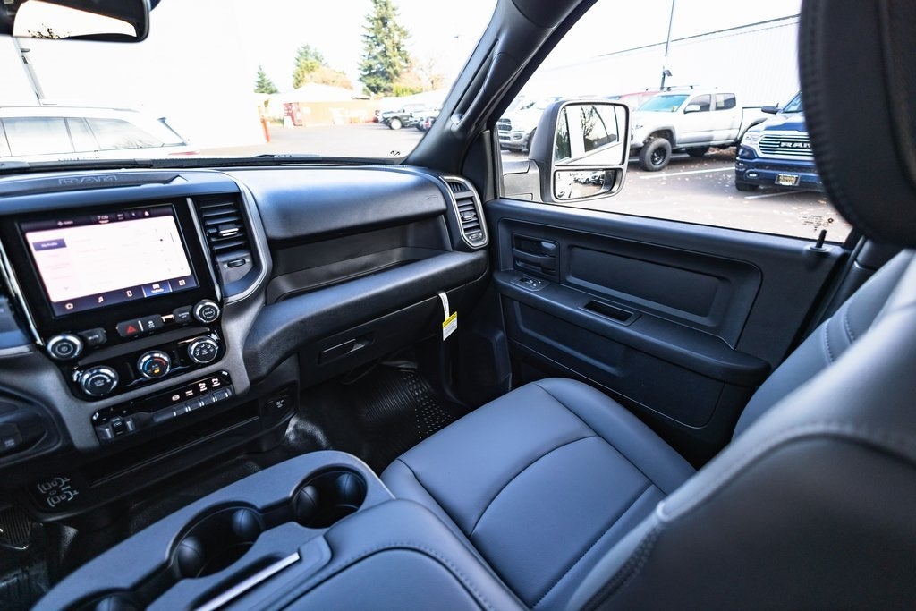 2026 RAM Ram 3500 RAM 3500 TRADESMAN CREW CAB 4X4 8' BOX