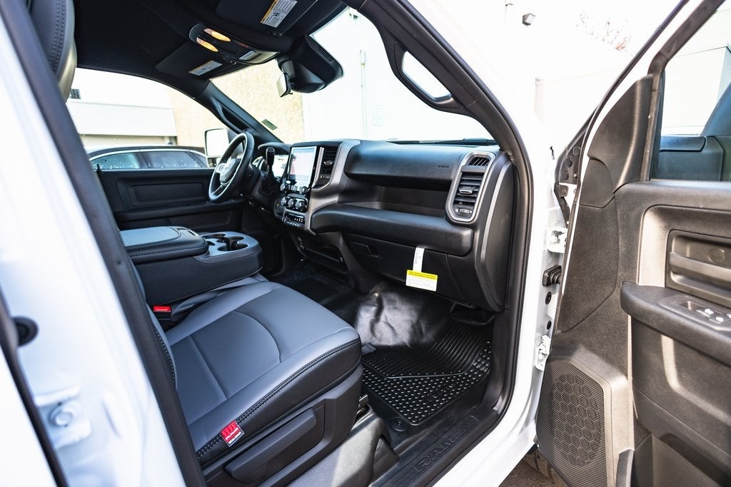 2026 RAM Ram 3500 RAM 3500 TRADESMAN CREW CAB 4X4 8' BOX