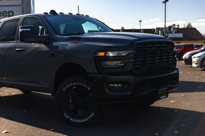 2026 RAM Ram 3500 RAM 3500 TRADESMAN CREW CAB 4X4 8' BOX