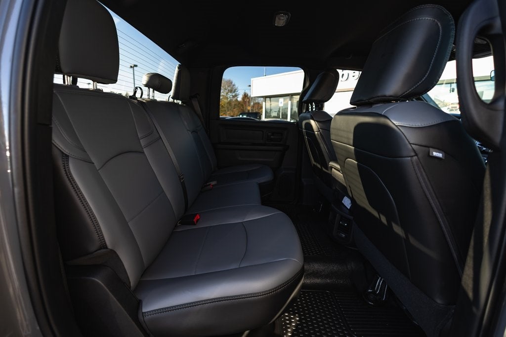 2026 RAM Ram 3500 RAM 3500 TRADESMAN CREW CAB 4X4 8' BOX