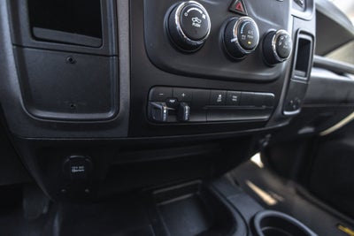2018 RAM 3500 Tradesman Crew Cab 4x4 8' Box