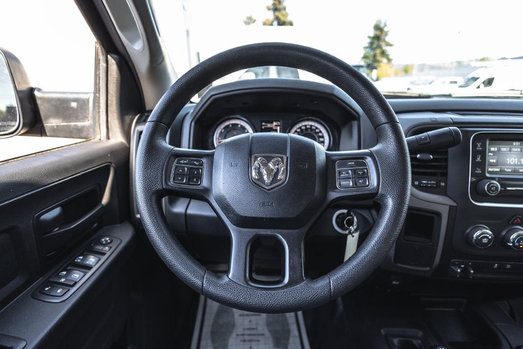 2018 RAM 3500 Tradesman Crew Cab 4x4 8' Box