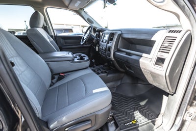 2018 RAM 3500 Tradesman Crew Cab 4x4 8' Box