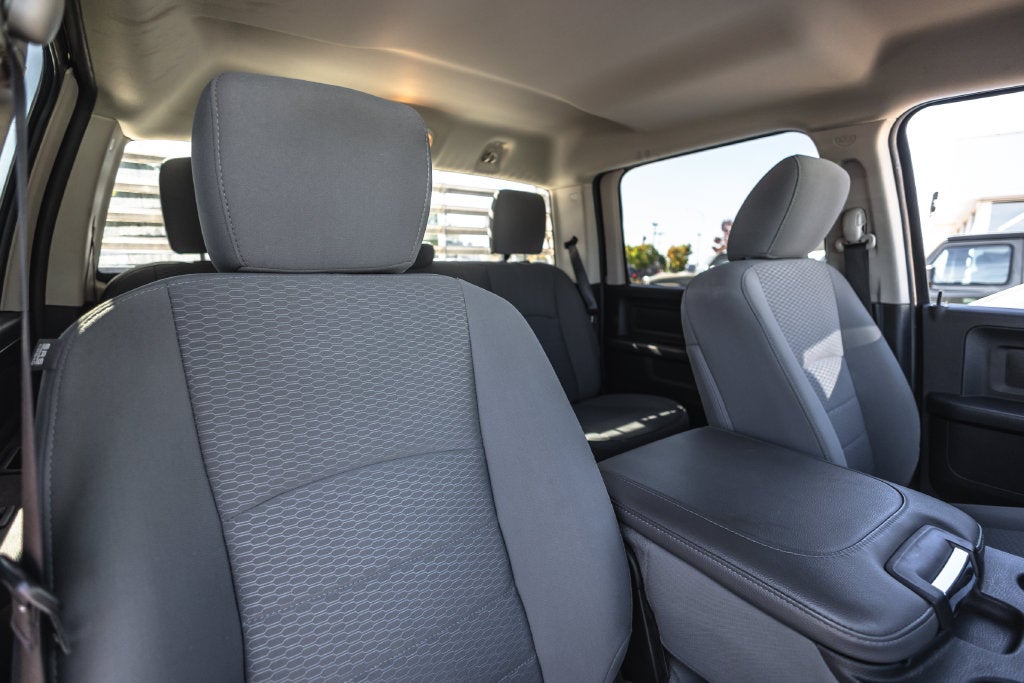 2018 RAM 3500 Tradesman Crew Cab 4x4 8' Box