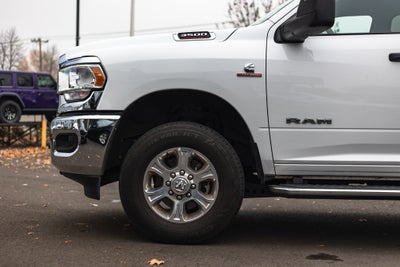 2024 RAM 3500 Big Horn Crew Cab 4x4 8' Box