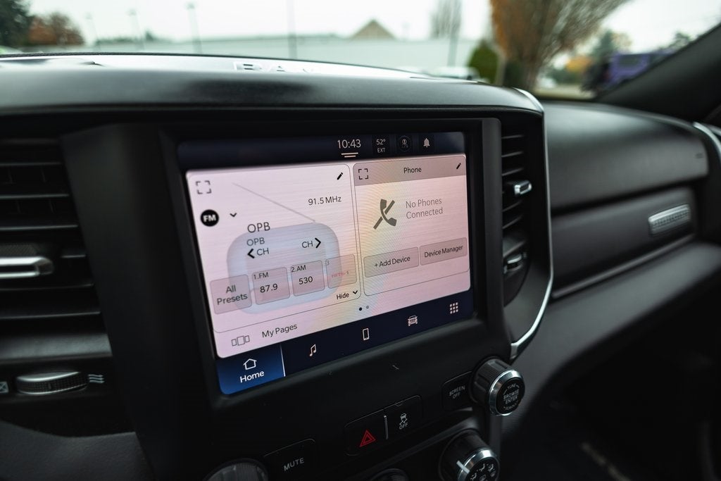 2024 RAM 3500 Big Horn Crew Cab 4x4 8' Box