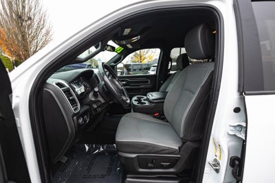 2024 RAM 3500 Big Horn Crew Cab 4x4 8' Box