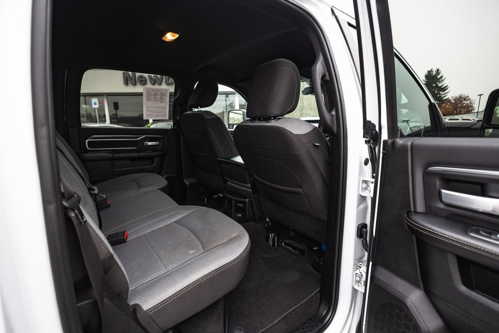 2024 RAM 3500 Big Horn Crew Cab 4x4 8' Box