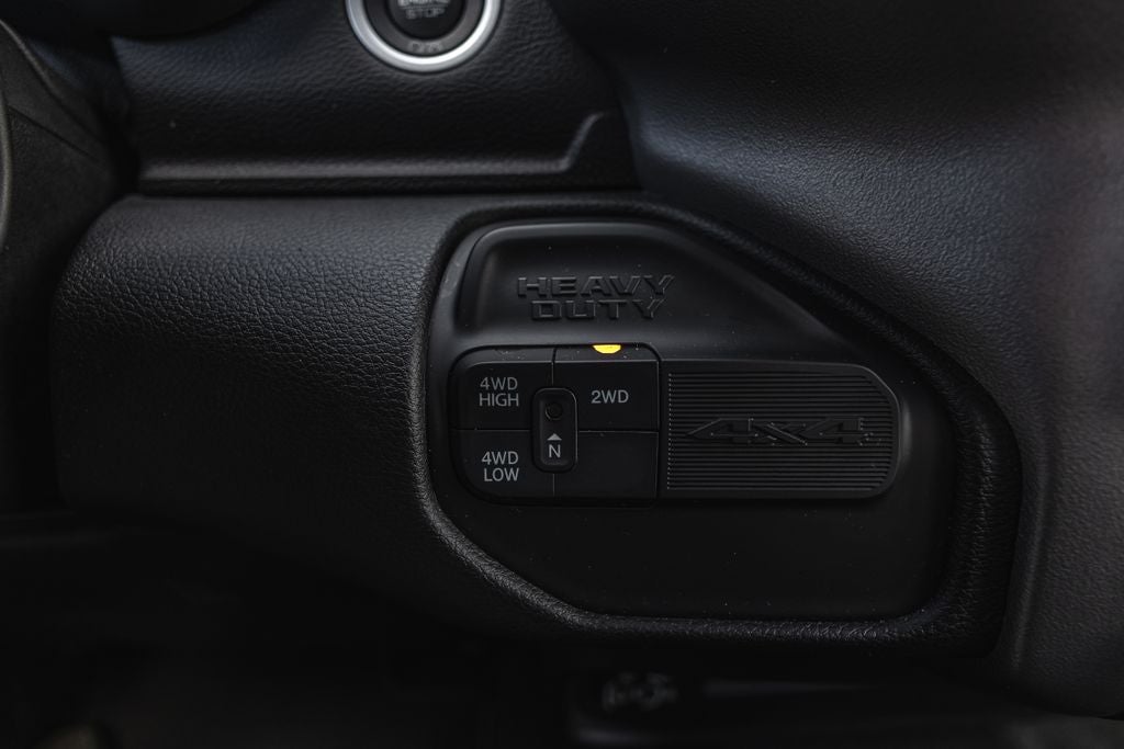 2024 RAM 3500 Big Horn Crew Cab 4x4 8' Box