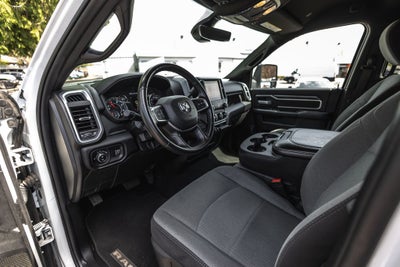 2024 RAM 3500 Big Horn Crew Cab 4x4 8' Box