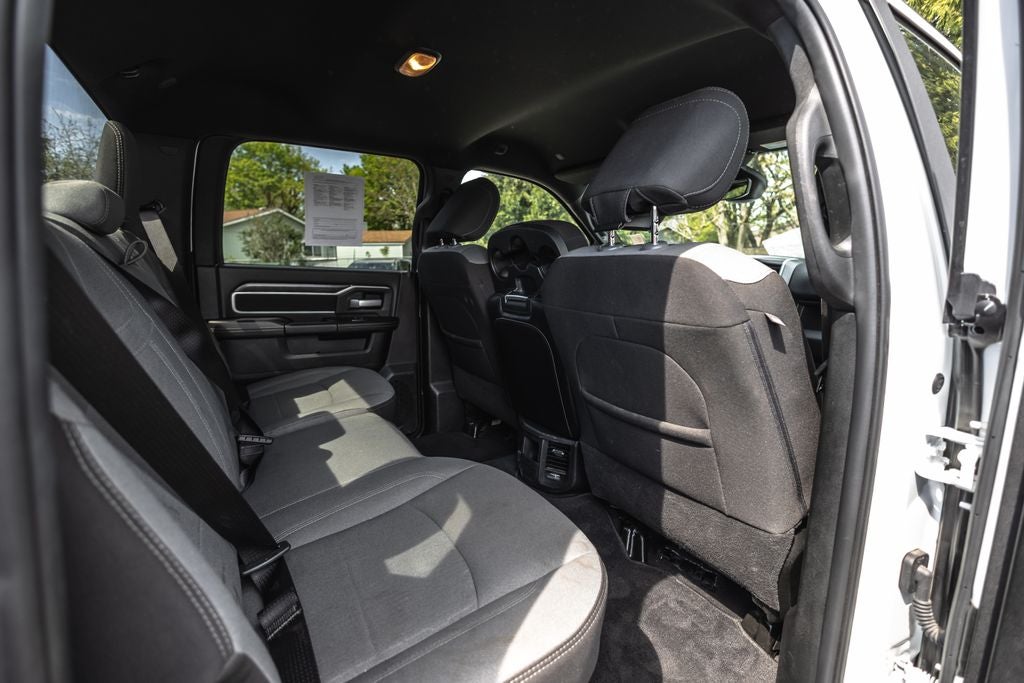 2024 RAM 3500 Big Horn Crew Cab 4x4 8' Box