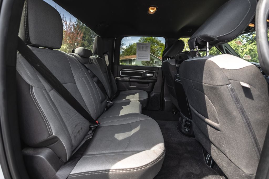 2024 RAM 3500 Big Horn Crew Cab 4x4 8' Box