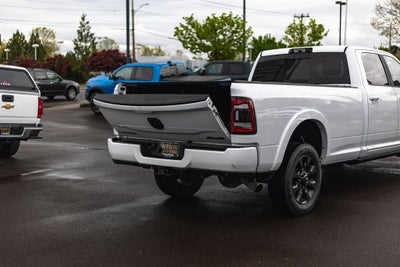 2022 RAM 3500 Limited Crew Cab 4x4 8' Box