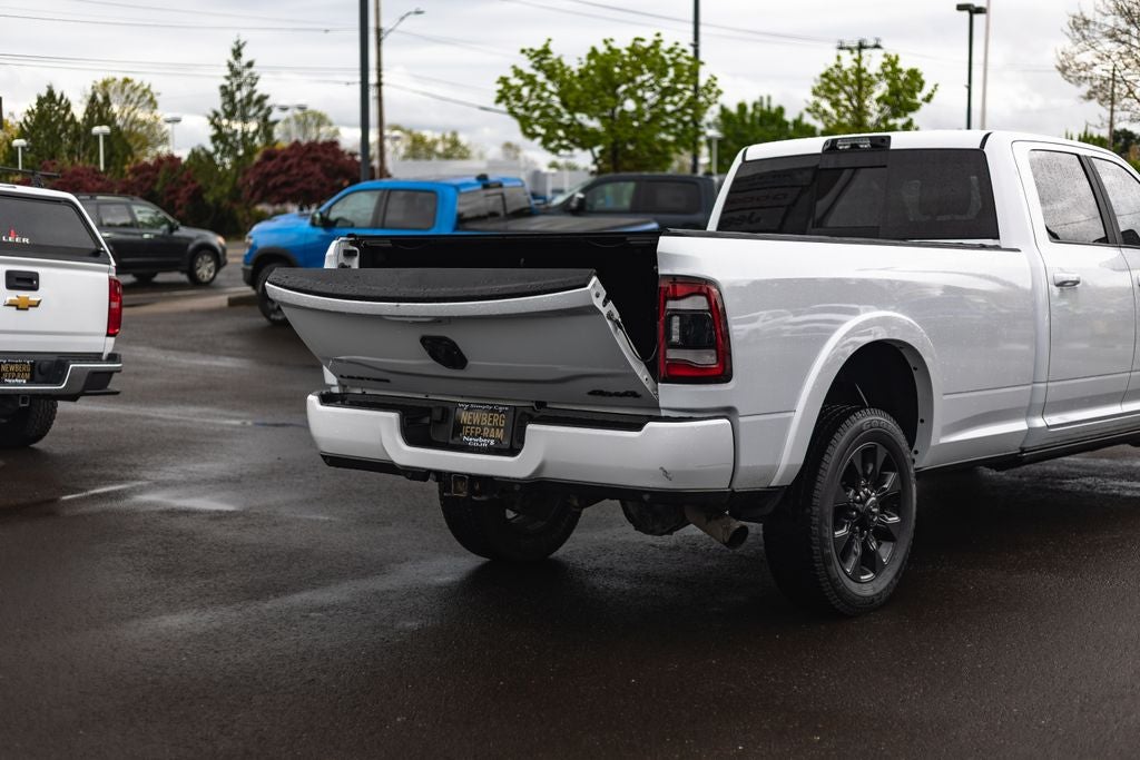 2022 RAM 3500 Limited Crew Cab 4x4 8' Box