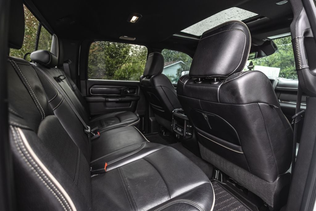 2022 RAM 3500 Limited Crew Cab 4x4 8' Box