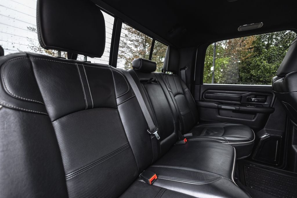 2022 RAM 3500 Limited Crew Cab 4x4 8' Box
