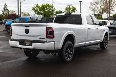 2022 RAM 3500 Limited Crew Cab 4x4 8' Box